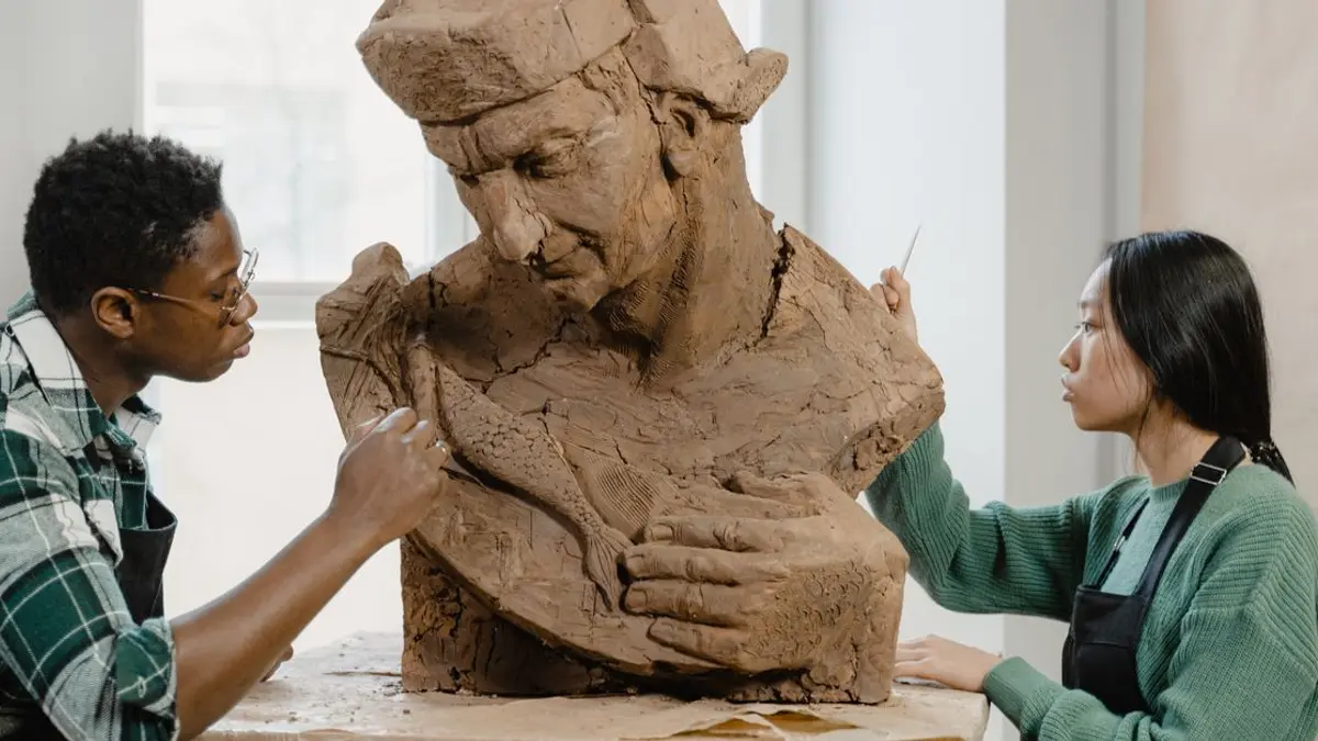 Métiers artistiques : des formations pour les non-bacheliers