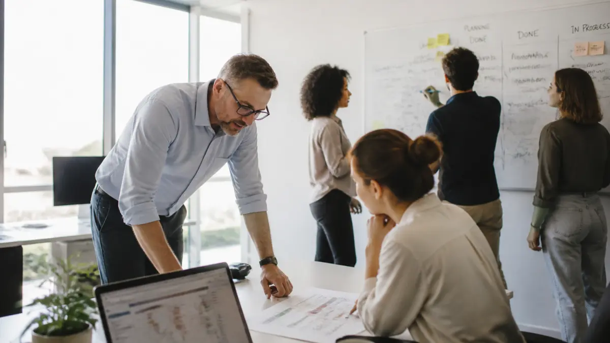 Management définition : ce que ce mot recouvre vraiment en entreprise
